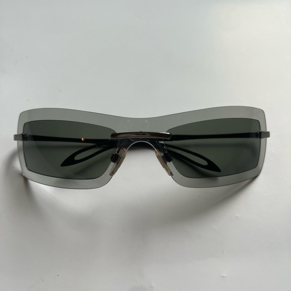 exalt Accessories - EXALT Vintage Shield Diego Sunglasses Silver/Black NWOT